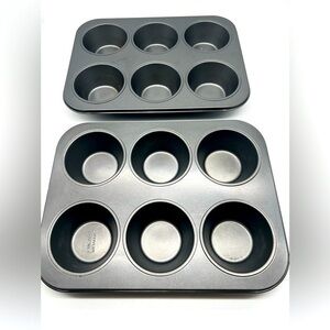 Chicago Metallic Professional 6 Giant Muffin Pans AMERICOAT ePlus silicone glaze
